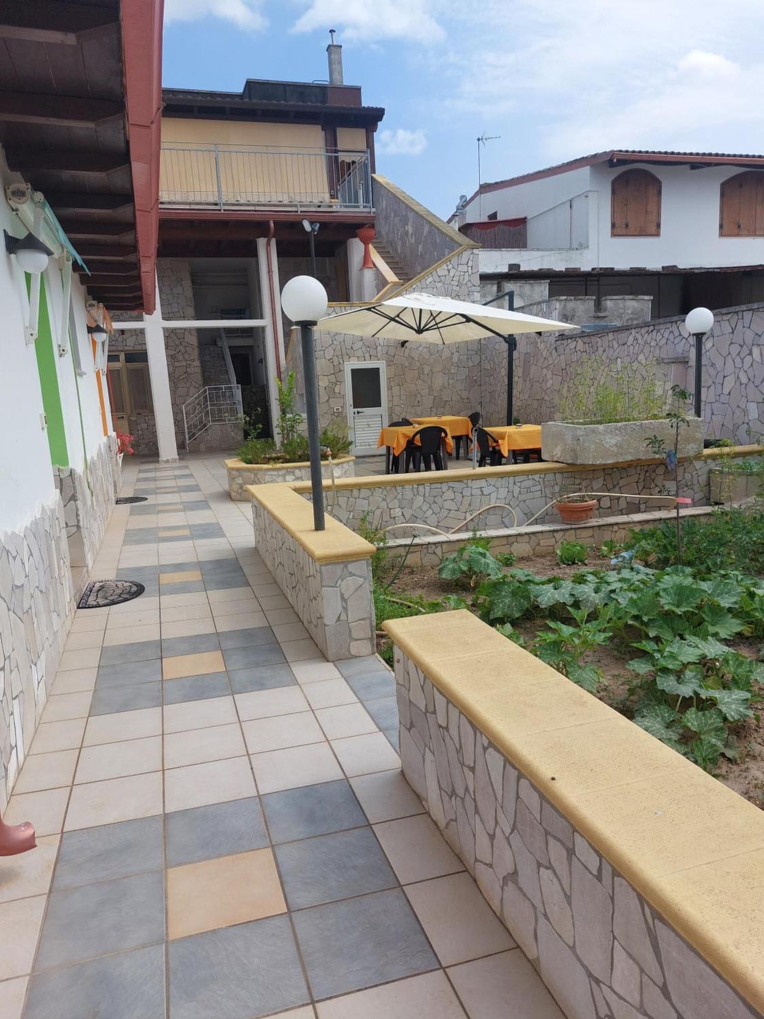Oltremare Hotel Vignacastrisi Exterior photo
